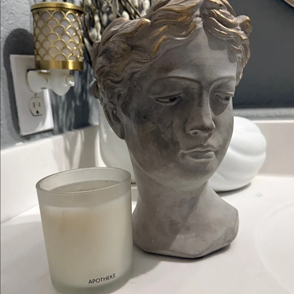 NEW NWT Anthropologie Grecian Bust Candle Eucalyptus Thyme Ceramic Huge